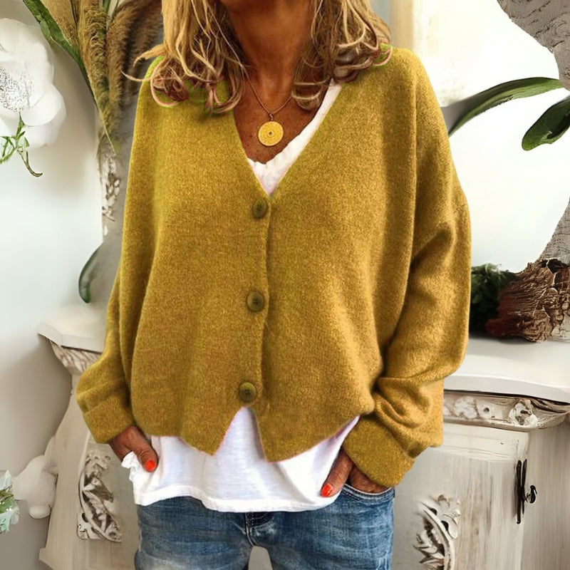 MIYA | CROPPED V-NECK CARDIGAN WITH ELEGANT TUMMY COVERAGE