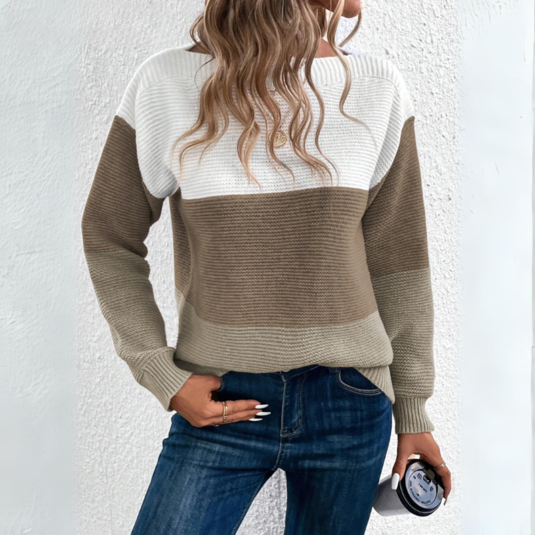 CASA | TIMELESS SWEATER WITH ELEGANT TUMMY COVERAGE