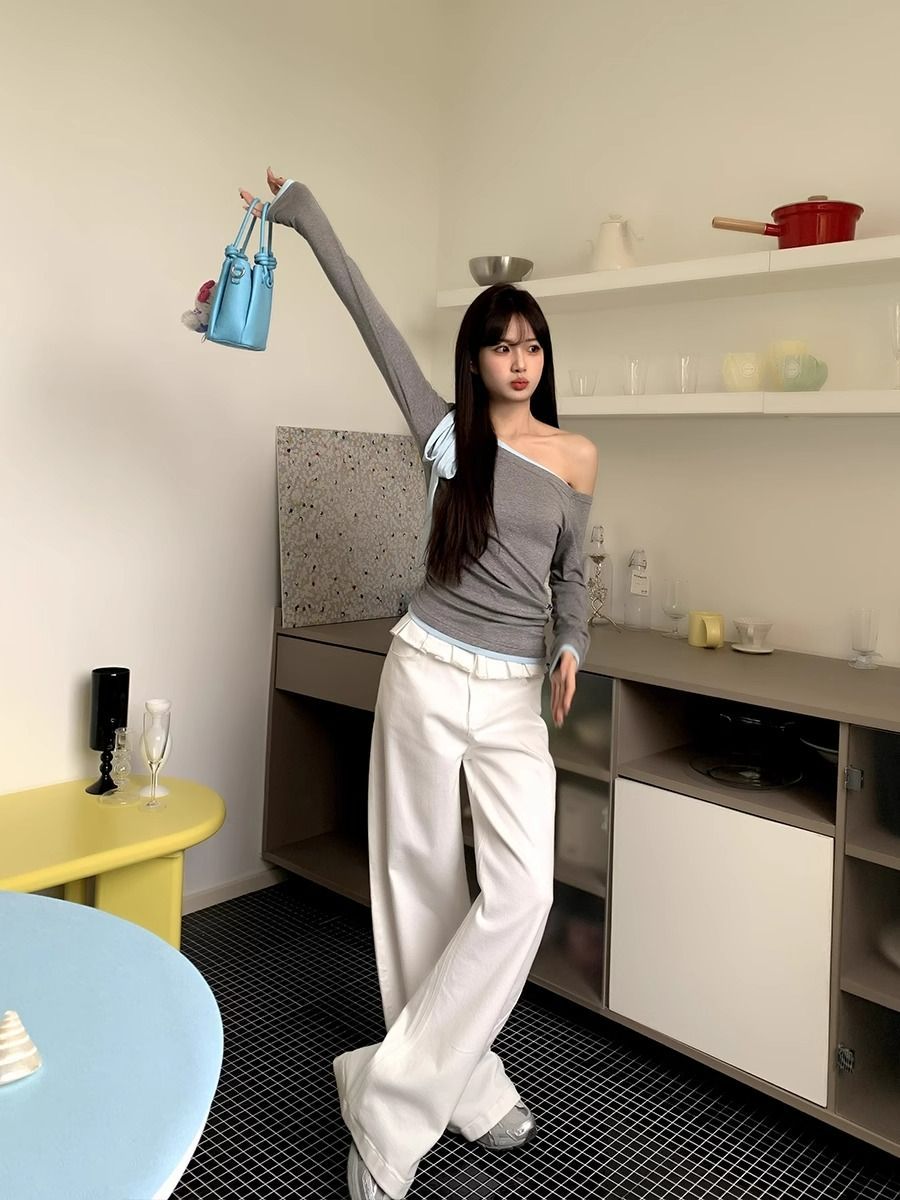 Lace-Trimmed Wide-Leg Jeans | Elegant Denim with Modern Flair