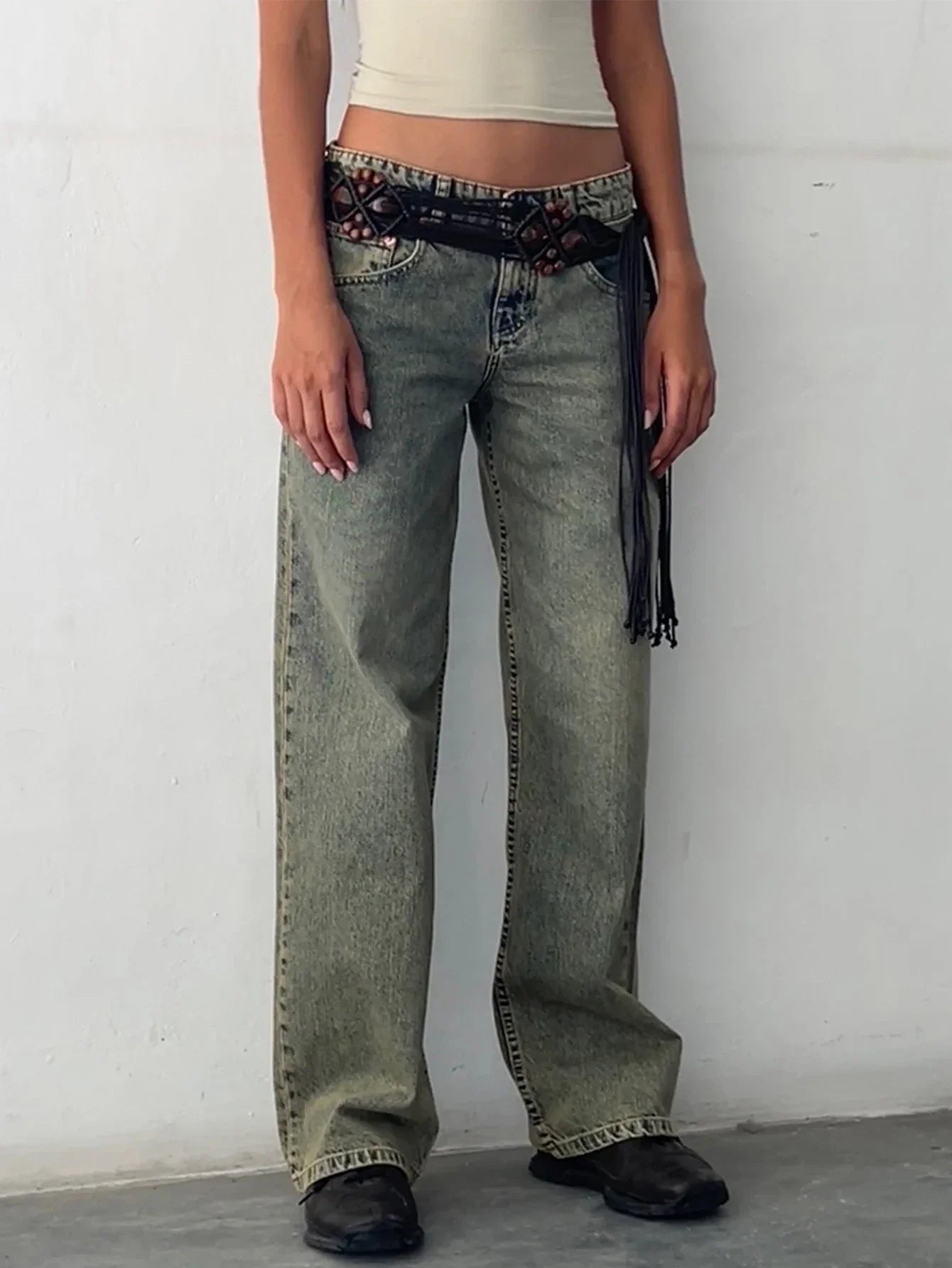 Vintage Baggy Jeans | Relaxed High-Waist Fit with Retro Charm