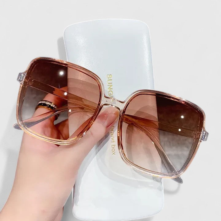 Destinie | Elegant Sunglasses