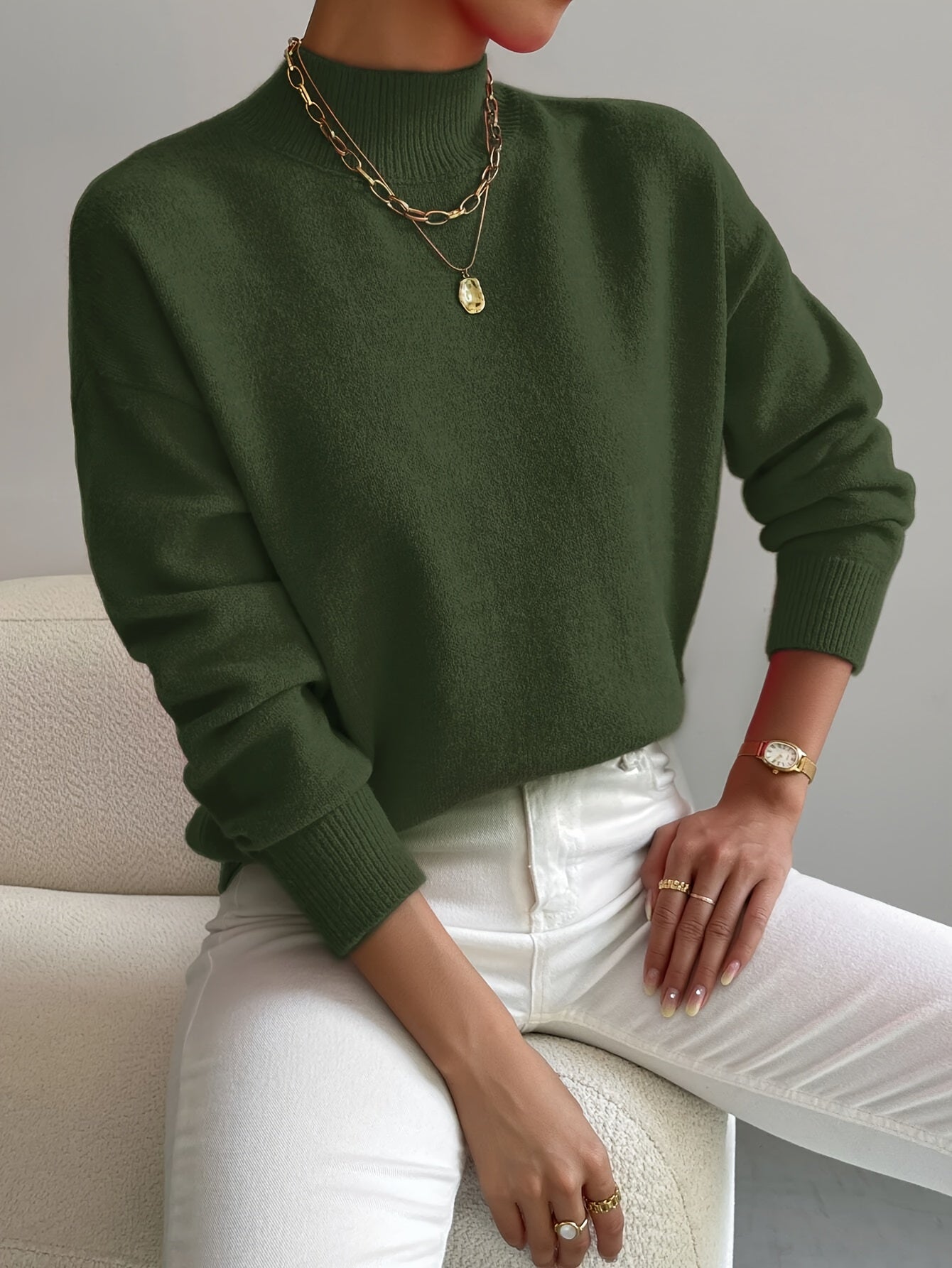 MARIA | LUXURIOUS ELEGANT TURTLENECK SWEATER