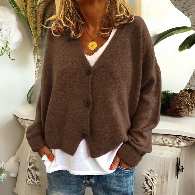 MIYA | CROPPED V-NECK CARDIGAN WITH ELEGANT TUMMY COVERAGE