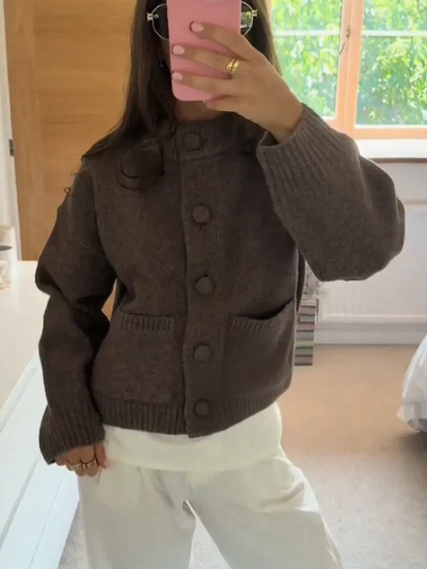 CASSIA | ELEGANT CROPPED KNIT CARDIGAN