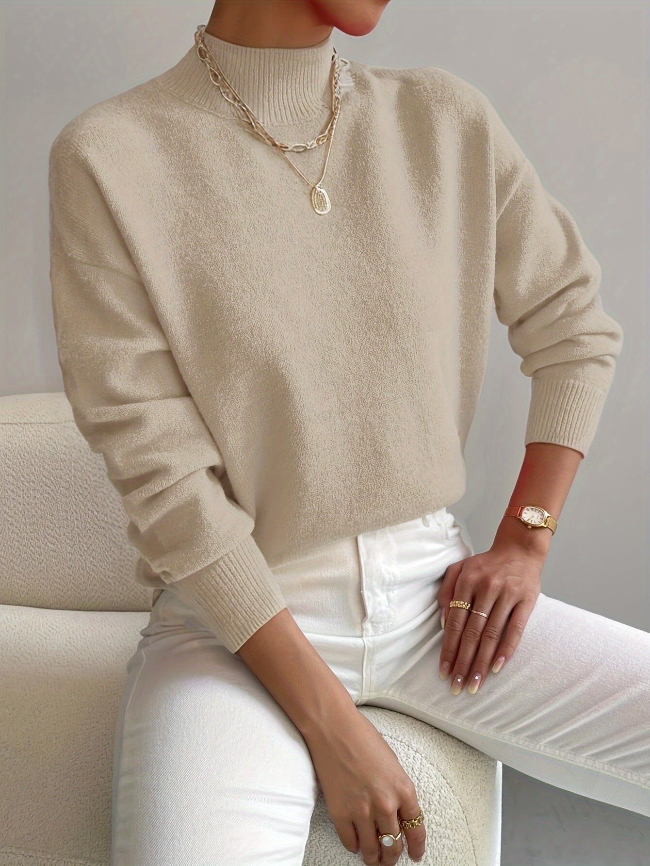 MARIA | LUXURIOUS ELEGANT TURTLENECK SWEATER